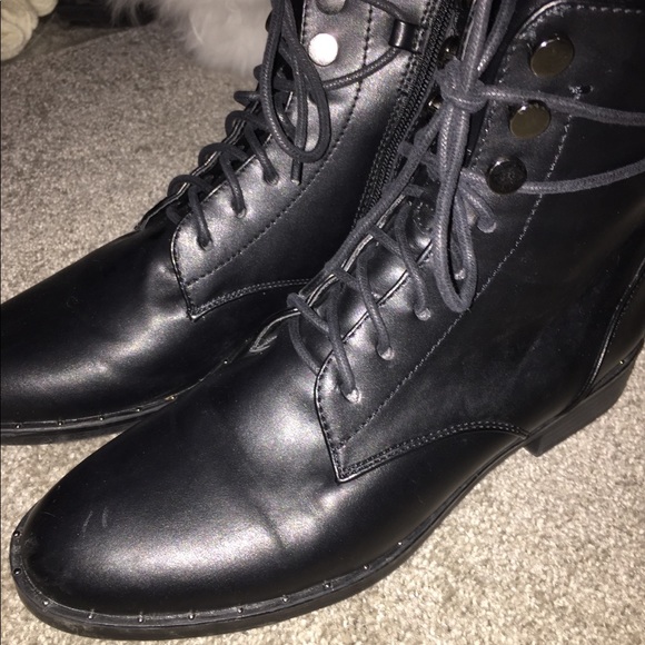 Call it Spring lace up ankle boots. - Picture 3 of 4